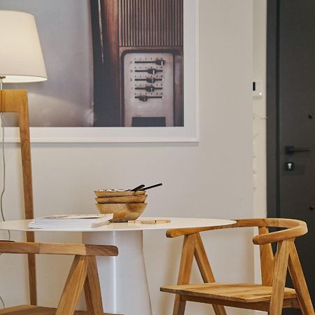 Viola Comfort Suite Афины Экстерьер фото